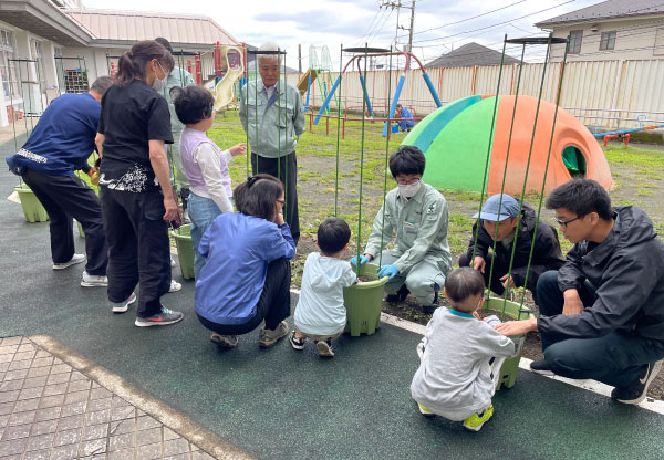 横浜市盲特別支援学校の写真