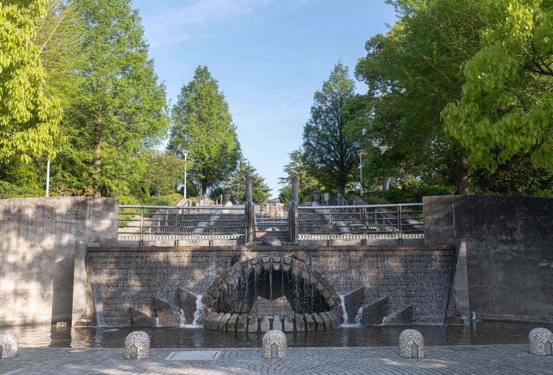 ・山下公園（水の階段、石のステージ）